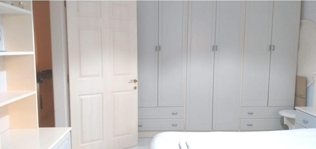 Private Room In Wonderful Sea View Apartment 세인트폴스베이 외부 사진